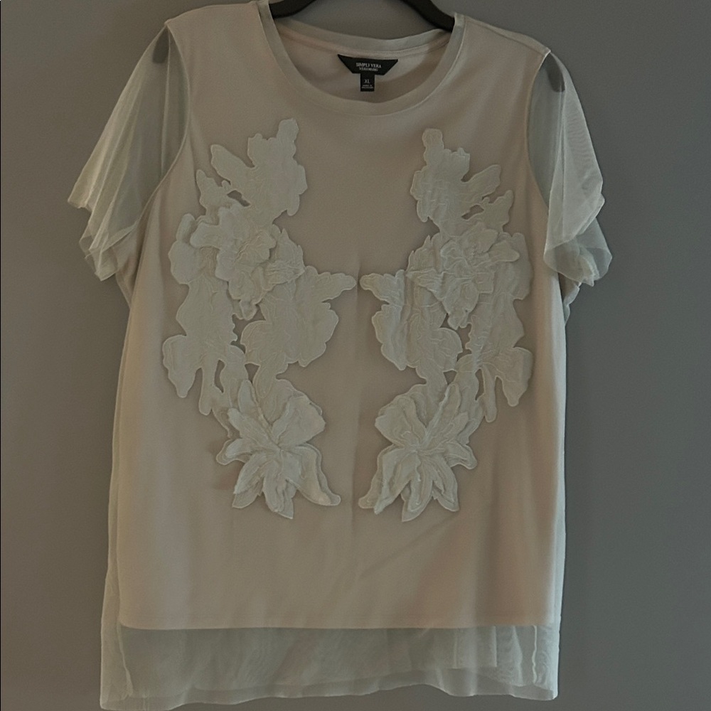 Vera Wang Cream Floral Appliqué Blouse